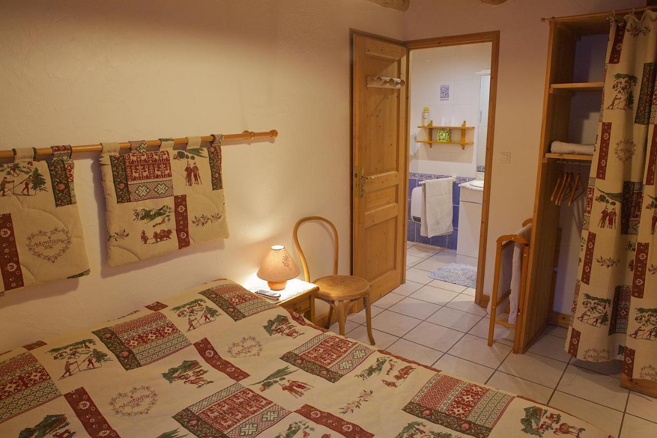 Bed and Breakfast La Ferme Du Mont-Blanc Combloux Exterior foto